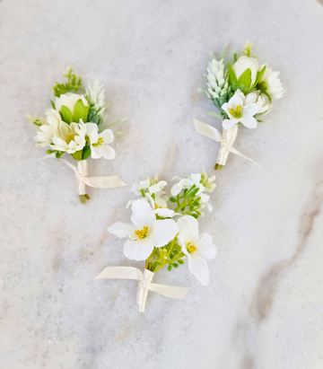 White Green Wildflower Boutonniere & Corsage
