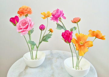 Ikebana-style table flowers
